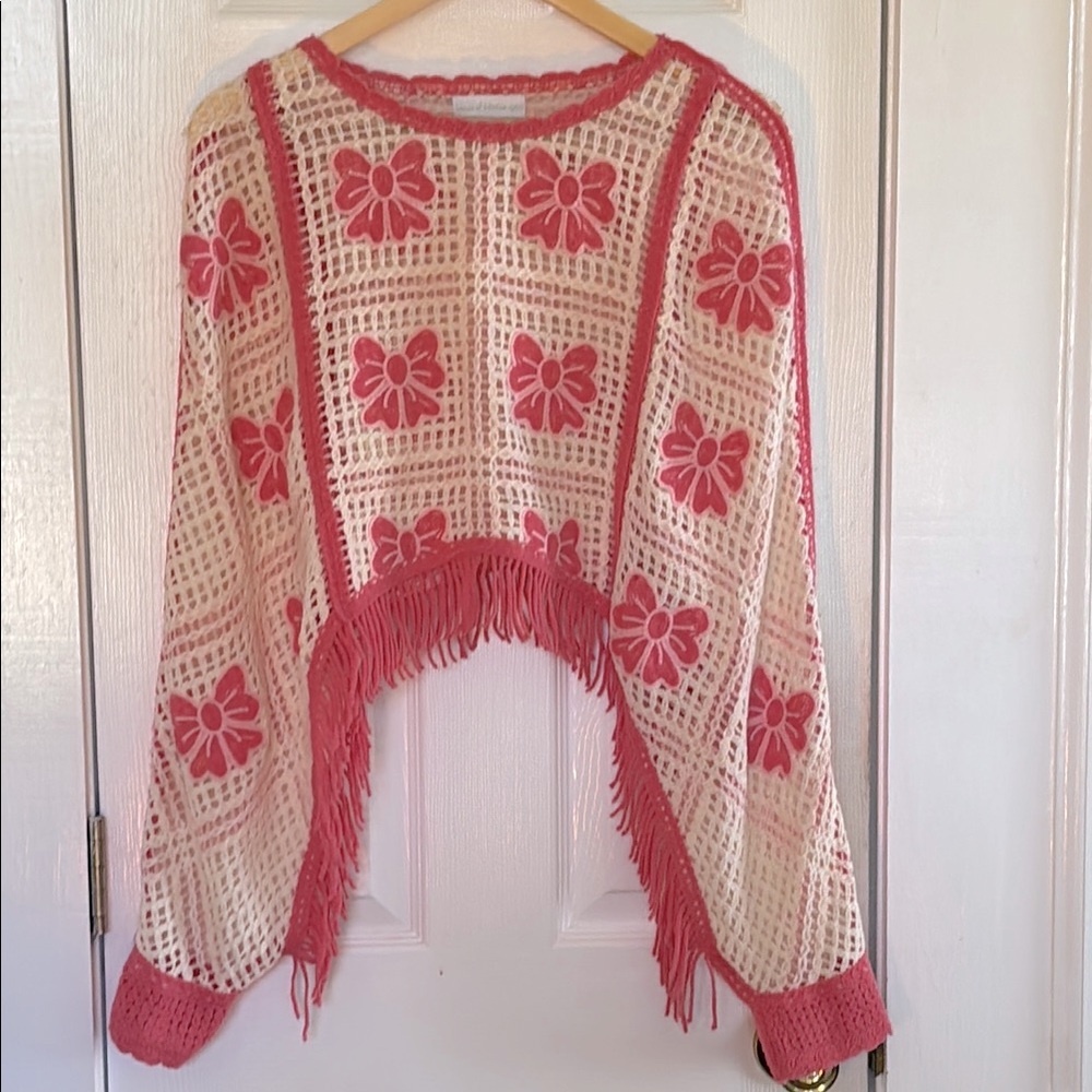 House of Harlow 1960 Pink Floral Crochet cape/ poncho or cover up  - one size